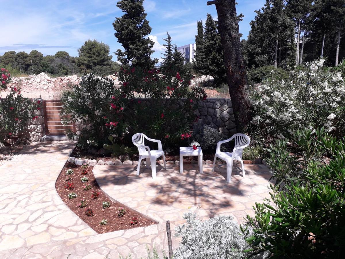 Holiday Home Novalja Exterior foto